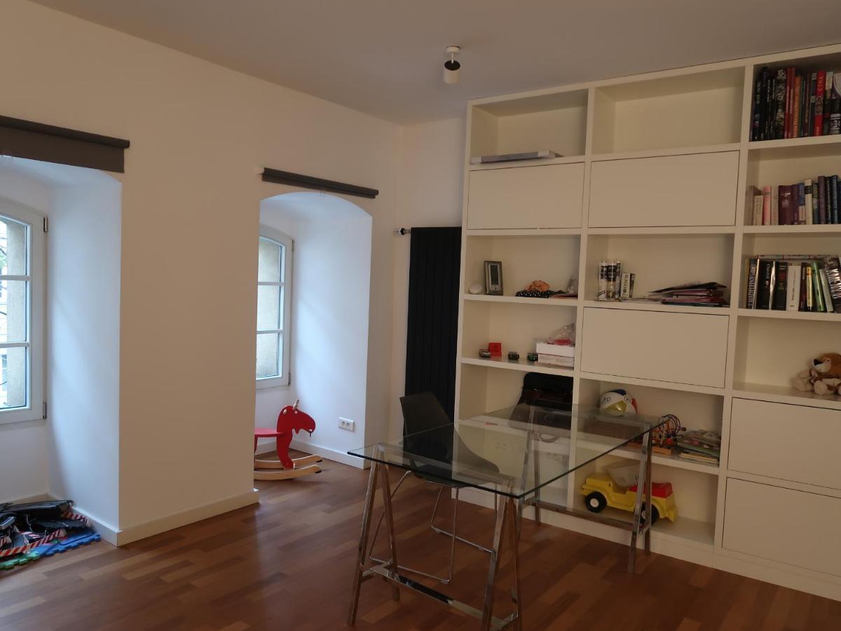 Michal Apartment 125M2 City Centre 프라하 외부 사진